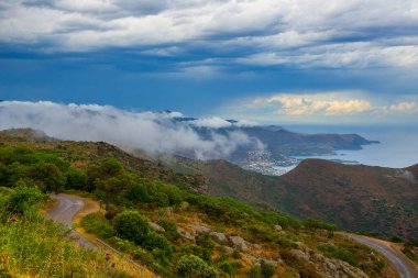 Güzel bir yaz manzarası, Akdeniz manzarası. İspanya 'da Katalonya