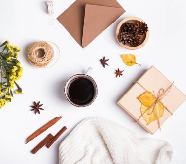 Küçük sonbahar ilgili nesneleri