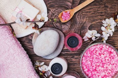 Bahar spa natürmort