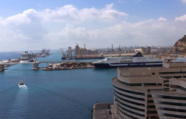 Barselona Limanı, İspanya.