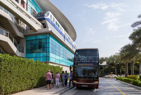 Dubai bus travel city — Stock Photo, Image