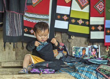 Kadın Hmong Sapa, Lao Cai