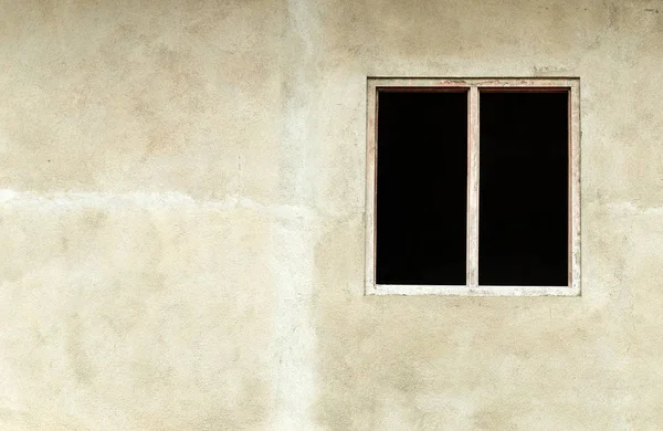 Vecchia finestra di legno è aperta — Foto Stock