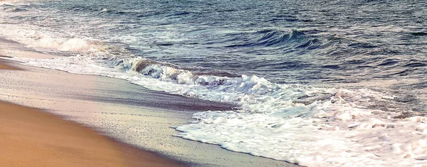 Zand en zomer zee extreem toerisme en reizen — Stockfoto