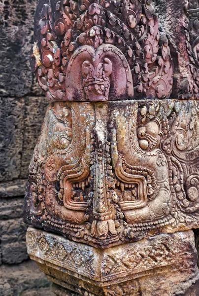 Arte de la antigua piedra hindú dios Camboya. Antiguo Khme —  Fotos de Stock