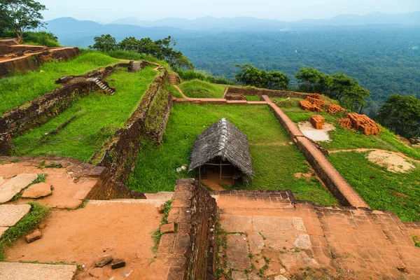 Paesaggio di rovina terrazza vista, Attrazioni Sri Lanka — Foto Stock