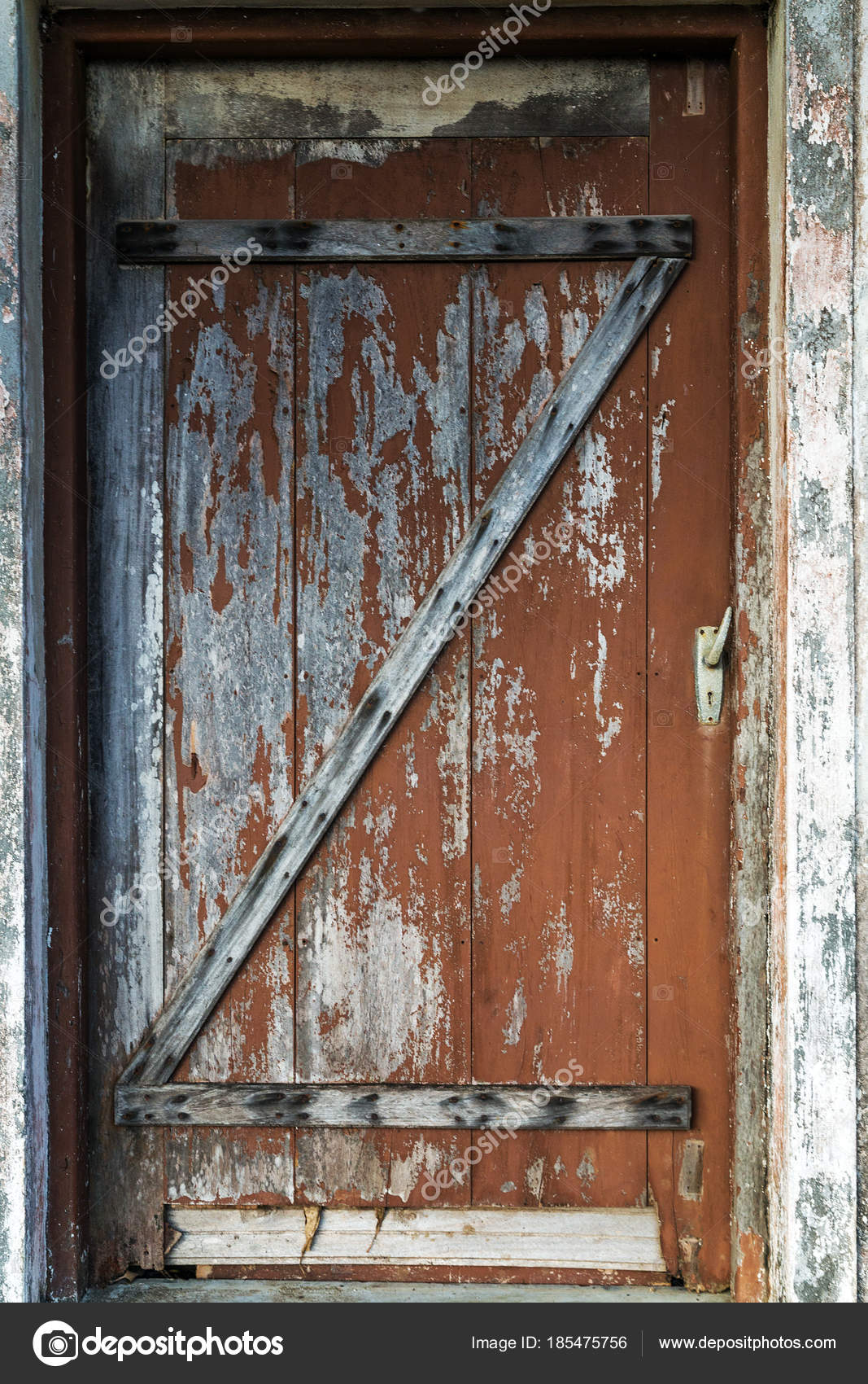 Pics Barn Doors In Homes Old Wooden House Door Rustic Weathered