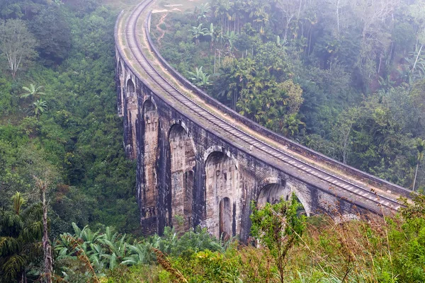 Bridge railways in the mountains, Ella, Sri Lanka — Stock Photo, Image