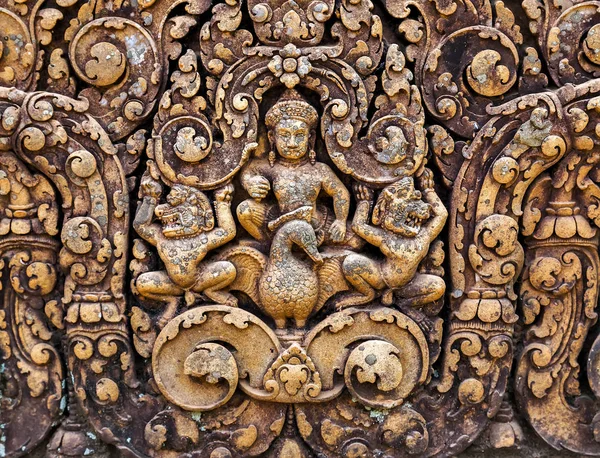 Banteay Srei Ruinas Templo Bailando Apsara decoración, Camboya — Foto de Stock