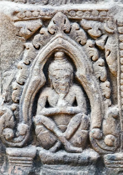 Estátua de Bas-Relief fundo da cultura Khmer em Angkor Wat, Cam — Fotografia de Stock