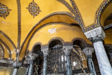 İç Ayasofya, İstanbul 'daki Aya Sofya Müzesi