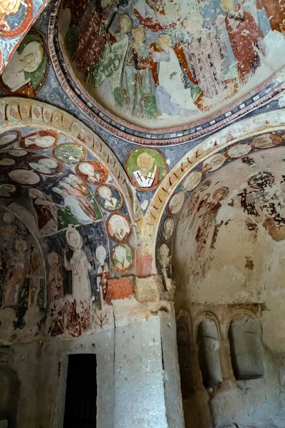 Techo Fresco en cueva ortodoxa Iglesia El Nazar, Goreme Cappadoc —  Fotos de Stock