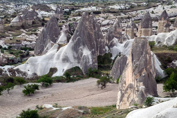 터키 카파도키아 의부드러운 화산암 풍경 — 스톡 사진