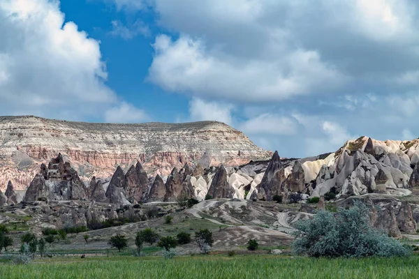 Rose Valle Goreme壮观的Cappadocia景观，土耳其. — 图库照片