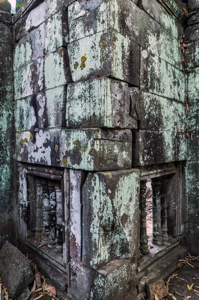 Paysage archéologique Prasat Krahom briques rouges Temple hindou i — Photo