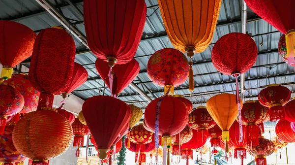 Декоративный китайский фонарь — стоковое фото