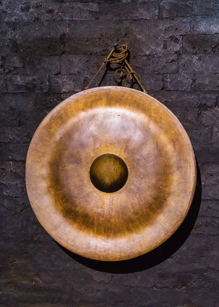 Chinese copper gong buddhist bell — Stock Photo, Image