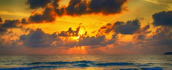 Sun rays sea sunset — Stock Photo, Image