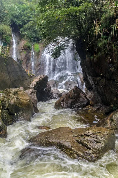 Panoramisch Mooi Diep Bos Waterval Top Uitzicht Landschap Waterval — Stockfoto