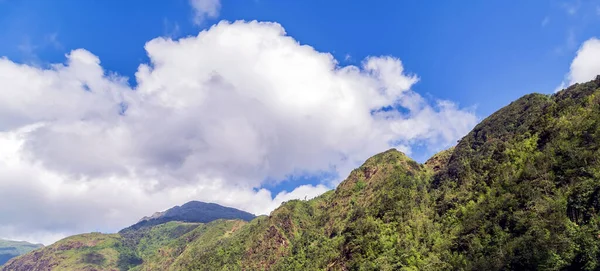 Landscape View Rolling Hills Mountains Row Scenic Panoramic Wonderful Springtime — Stock Photo, Image