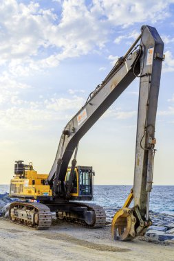 Palm Jumeirah Adası, Dubai, Birleşik Arap Emirlikleri - 26 Ocak 2016: İnşaat Palm Jumeirah, Dubai 'deki İran Körfezi' nde bulunan yapay bir takımadadır.