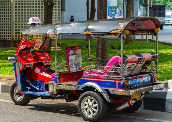 Бангкок Апреля 2015 Года Авто Рикша Тук Тук Дешевые Пассажирские — стоковое фото
