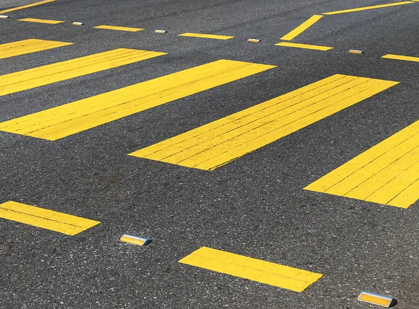 Pedestrian Crossing Floor Lines Crossing Empty Place Pedestrians Can Cross — Stock Photo, Image