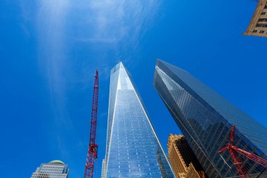 New York, Amerika Birleşik Devletleri - 2 Mayıs 2020: Manhattan şehir merkezindeki Dünya Ticaret Merkezi