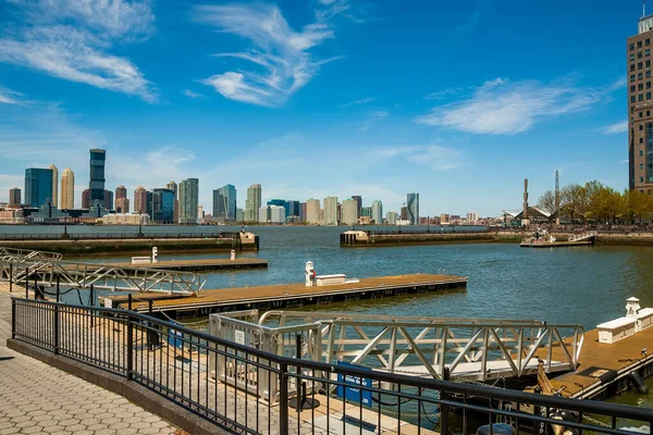 美国纽约 2020年5月2日 位于新泽西州布鲁克菲尔德的北湾码头 — 图库照片
