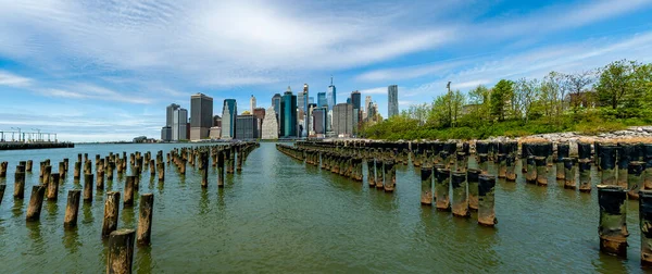 Brooklyn Köprüsü Nden New York City Silueti — Stok fotoğraf