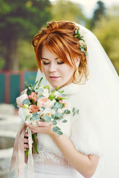 Berambut merah pengantin cantik — Stok Foto