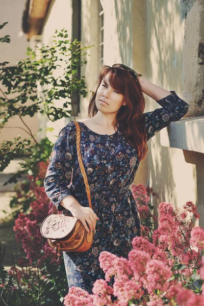 Redhead woman in spring — Stock Photo, Image