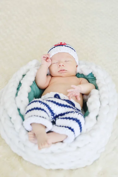 Chłopiec marynarz noworodka — Zdjęcie stockowe