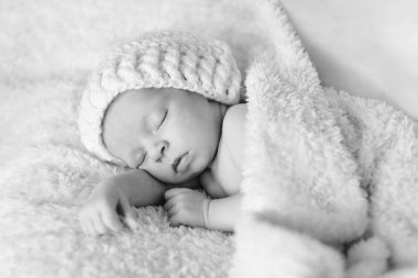 tatlı uyku Yenidoğan