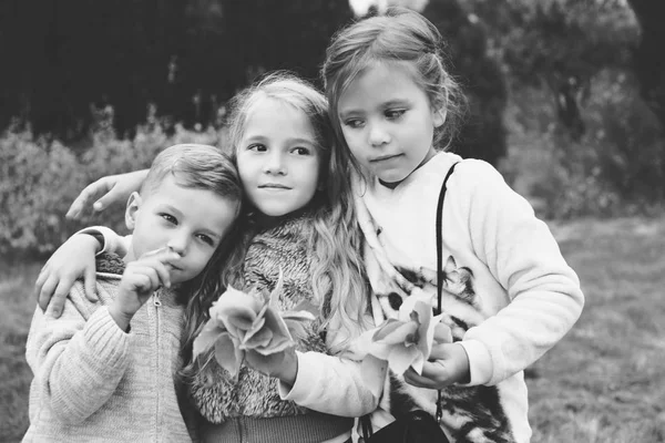 Three Kids Having Fun Autumn Park — Stock Photo, Image