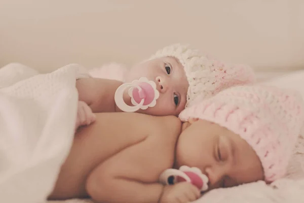 Two Sweet Twins Laying Bed — Stock Photo, Image