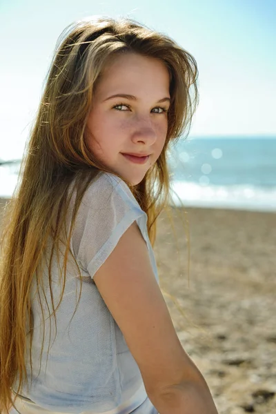 Verão menina adolescente — Fotografia de Stock