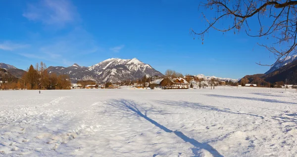 Bergen ski resort strobl, Oostenrijk — Stockfoto