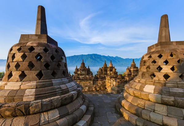 Borobudur Buddist Tapınağı - ada Java Endonezya