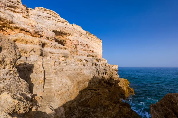 Strand in der Nähe von Albufeira - Algarve Portugal — Stockfoto