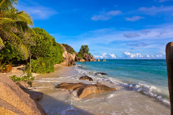 Sunset on beach Source D'Argent at Seychelles — Stock Photo, Image