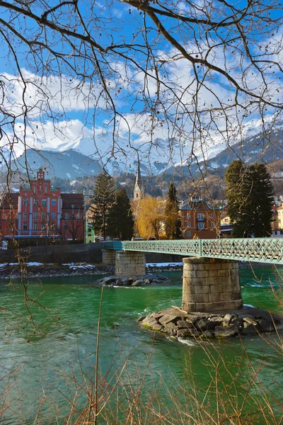 Innsbruck Austria - arquitectura y naturaleza — Foto de Stock