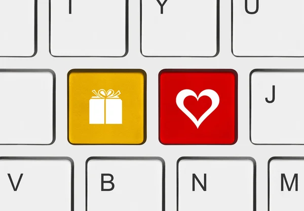 Počítačová klávesnice s klávesami lásky — Stock fotografie