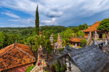 Budist tapınağı Banjar - Adası Bali Endonezya