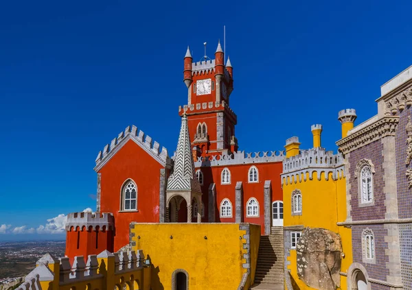 Pena palast in sintra - portugal — Stockfoto