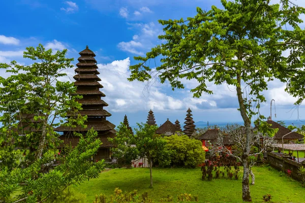 Templo de Pura Besakih - Isla de Bali Indonesia — Foto de Stock