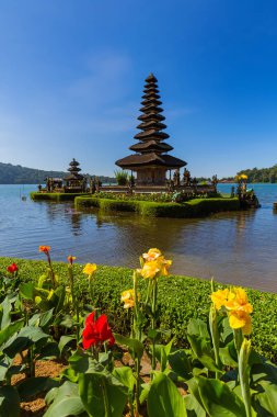 ULUN Danu Tapınağı - Bali Adası Endonezya
