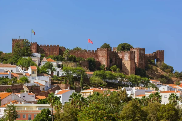 城堡在锡尔维什镇-葡萄牙阿尔加维 — 图库照片