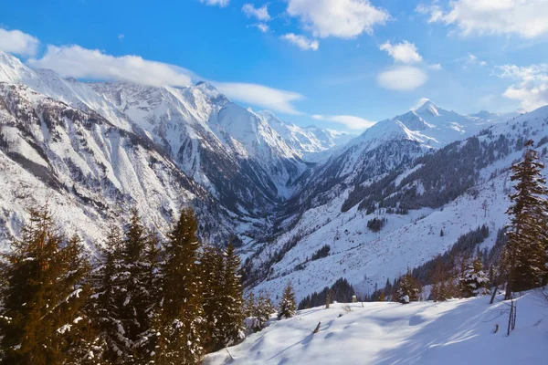 山スキー リゾート カプルーン オーストリア — ストック写真