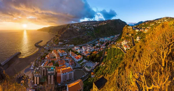 Ribeira Brava Kasabası - Madeira Portekiz